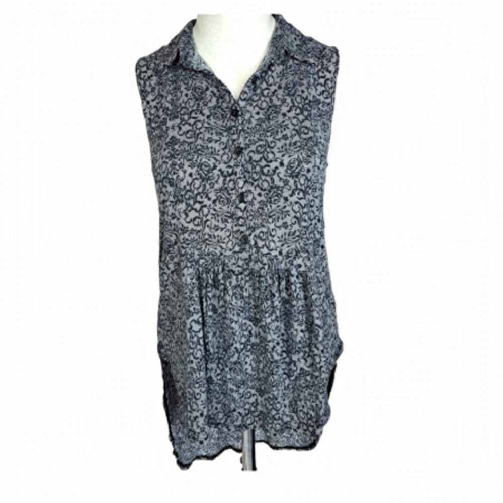 𝅺VICTORIA'S Secret Sleeveless High Low‎ Top